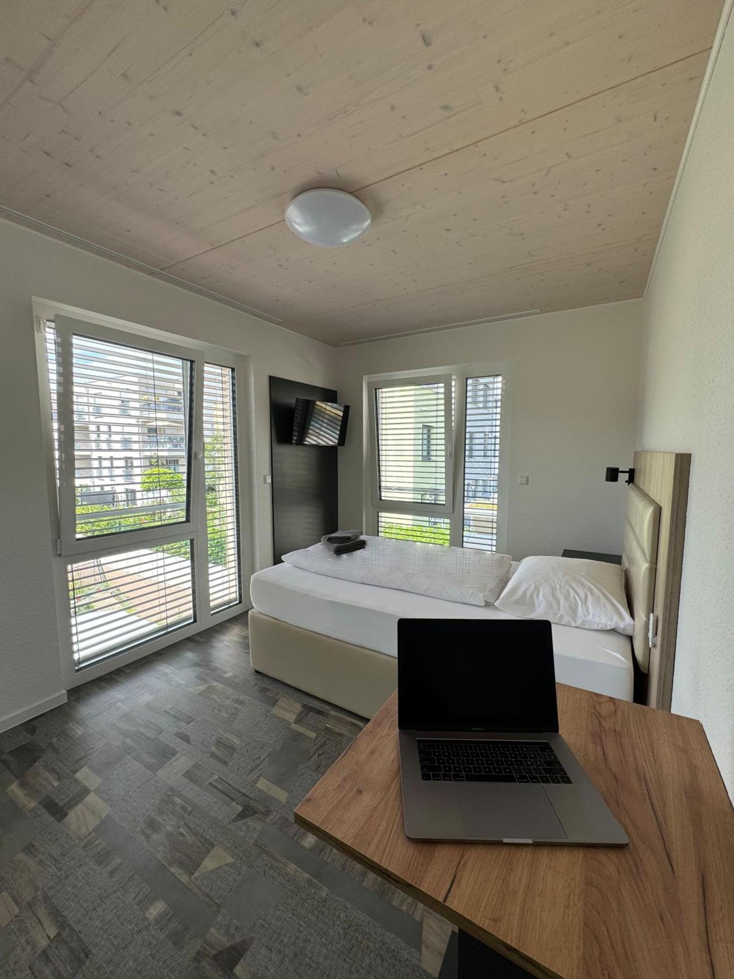 Hotel Lijo, Bei Basel Steinen  Екстер'єр фото